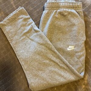 Nike men’s Heather Gray Sweatpants